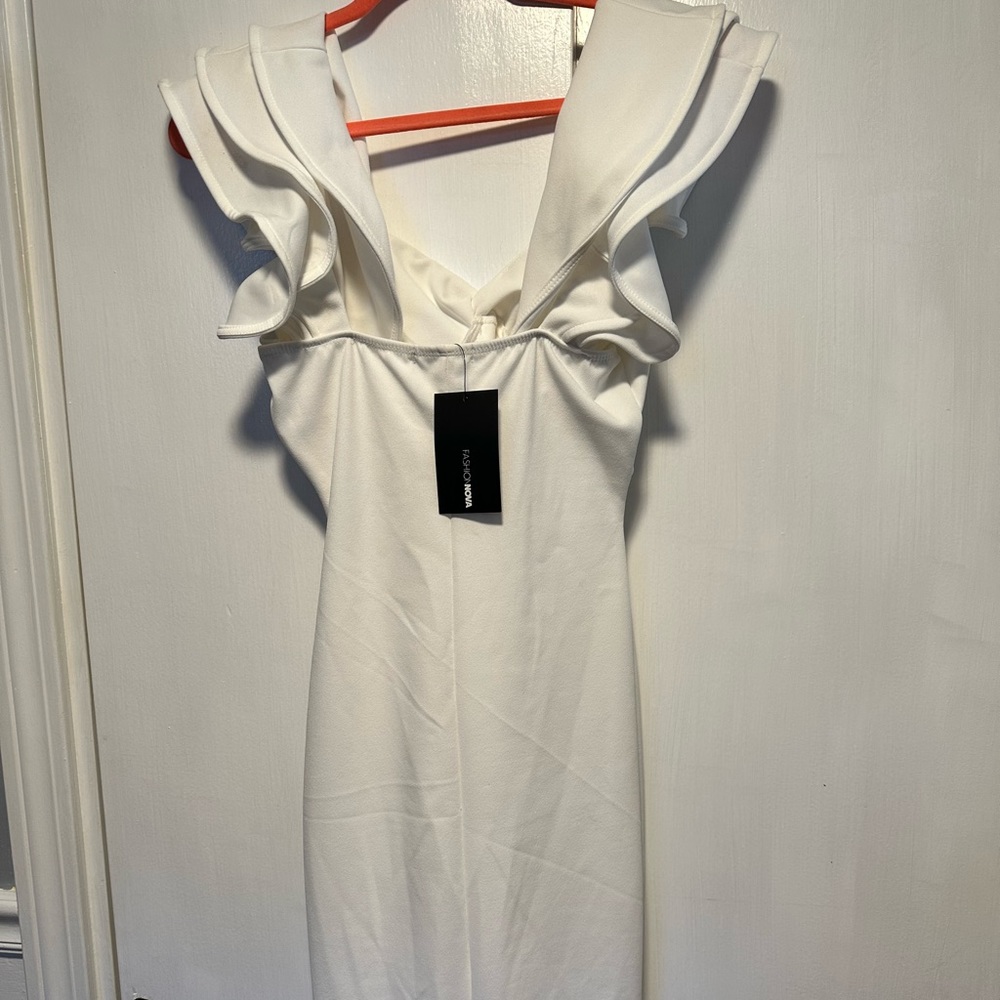NWT Fashion Nova white twist front dress - Picture 6 of 8